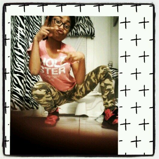 Instagram | _tmthnevereasy_ kik | FxckThemBitties Track , Basketball :Point Guard , Volleyball , and Cross Country