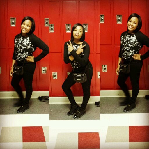 I Juhh Be Coolingg Tweetingg ♡♡' && Loyalty Is IMPORTANT To Mee ♡'