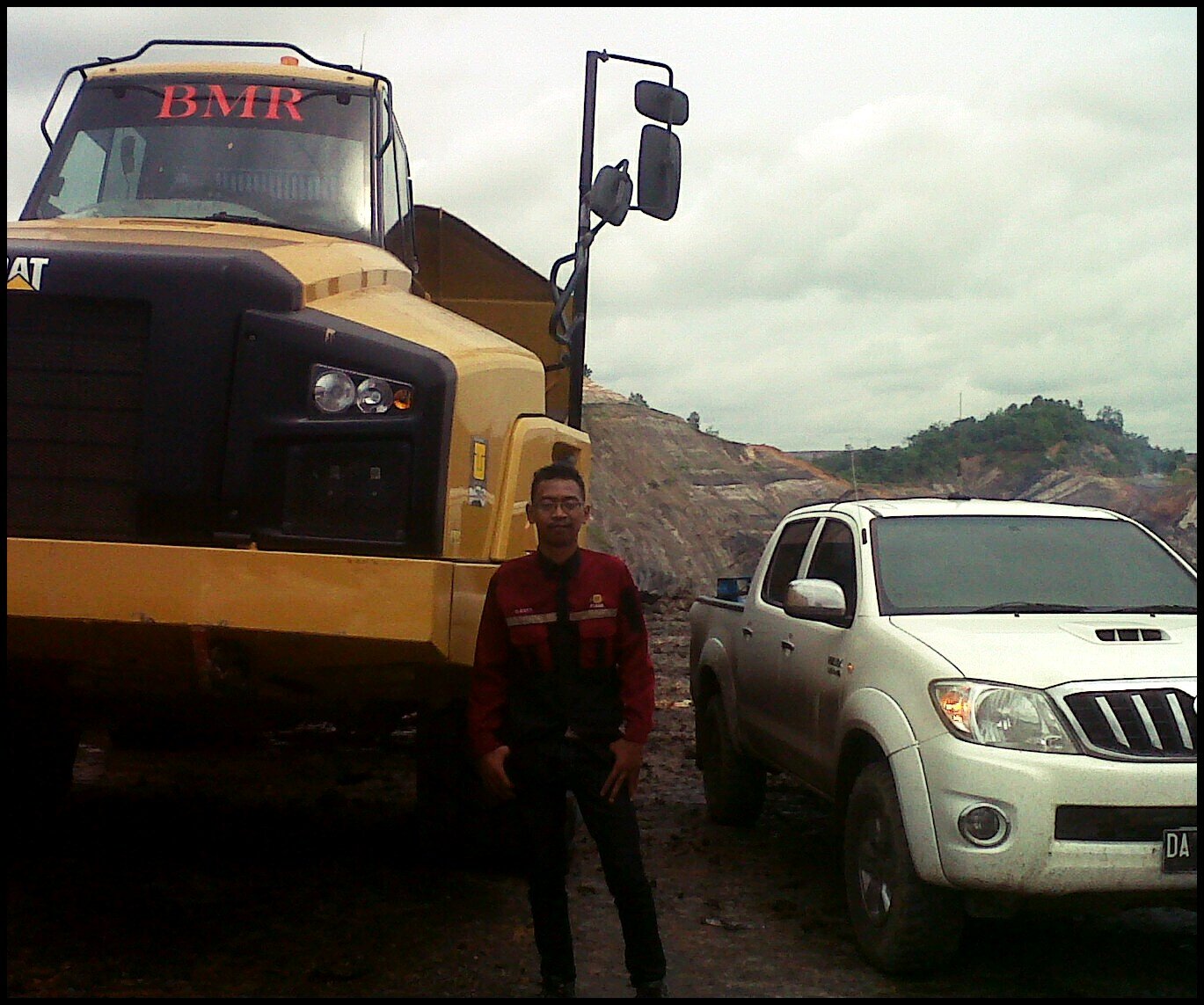 Rivaiwae's profile picture. Ehmmm....