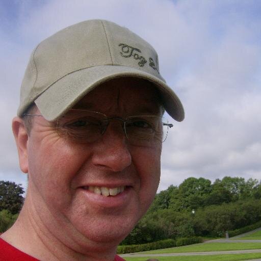 phoenixrugs33's profile picture. 