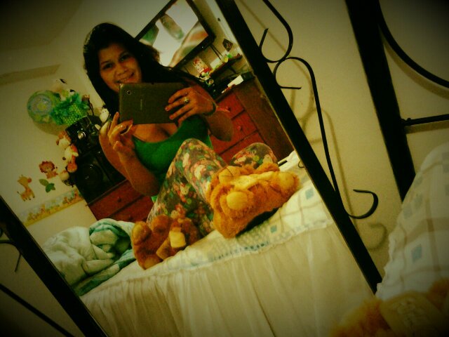 17..Mi Familia es mi TODO, No trato a gente falsa Creo en Dios♥