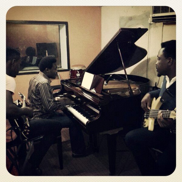 IniDminstrel's profile picture. Pianist, music producer, composer,arranger and clinician. I am music and music is me.