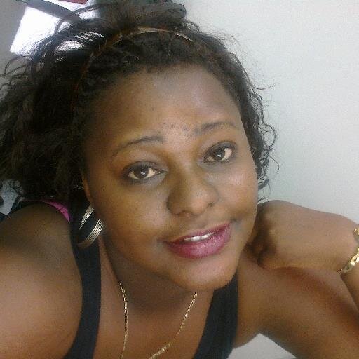 onjonaD_otopa's profile picture. vibrant and young female