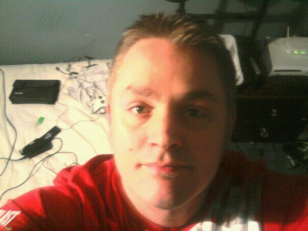 rossirumsby's profile picture. 