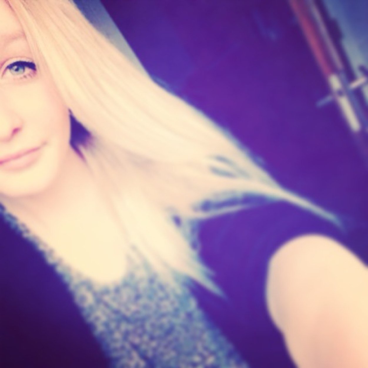 { lovee }