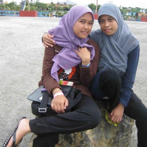 Harus Bahagia !!