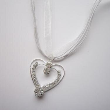 Handmade jewellery and gift sets.