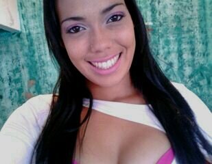 Thais Ferreira dos Santos, 21 anosr, Casada, São José dos Campos, SP . ASK : http://t.co/5BvV8cubU1, Instragram : thaaismoorenna