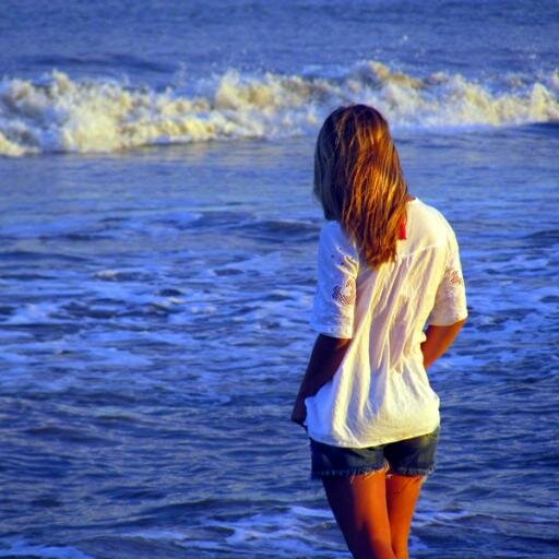 chukita13's profile picture. Curiosa!...