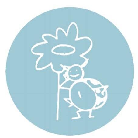 Somos una tienda con historia dedicada a la ropa de los bebes, niños, adolescentes... Tenemos en nuestra tienda las mejores marcas con los mejores diseños.