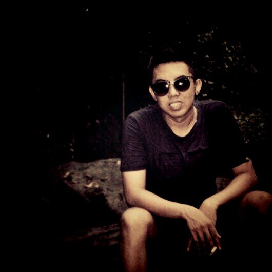 DheryHermanda's profile picture. 