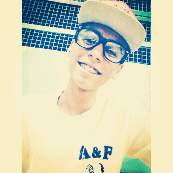 whats: 95825-3130