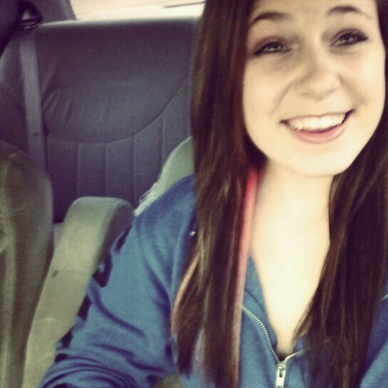 huggablehailea's profile picture. if grace is an ocean we're all sinking #kingdomworker