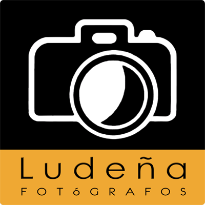 Fotografos de estudio, retrato, fotografía social y video-reportaje. Impresión digital Alta Calidad