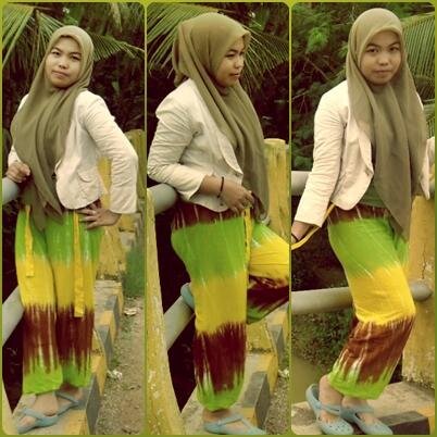 faridameliyana's profile picture. gak peduli dengan mereka yg membenciku, karena masih byk yg sayang padaku