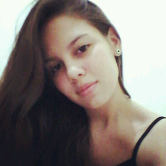Odeio meio termo, ou é ou não é, ou ama ou não ama, ou fica ou se vai.  http://t.co/yLAWqiKNkv