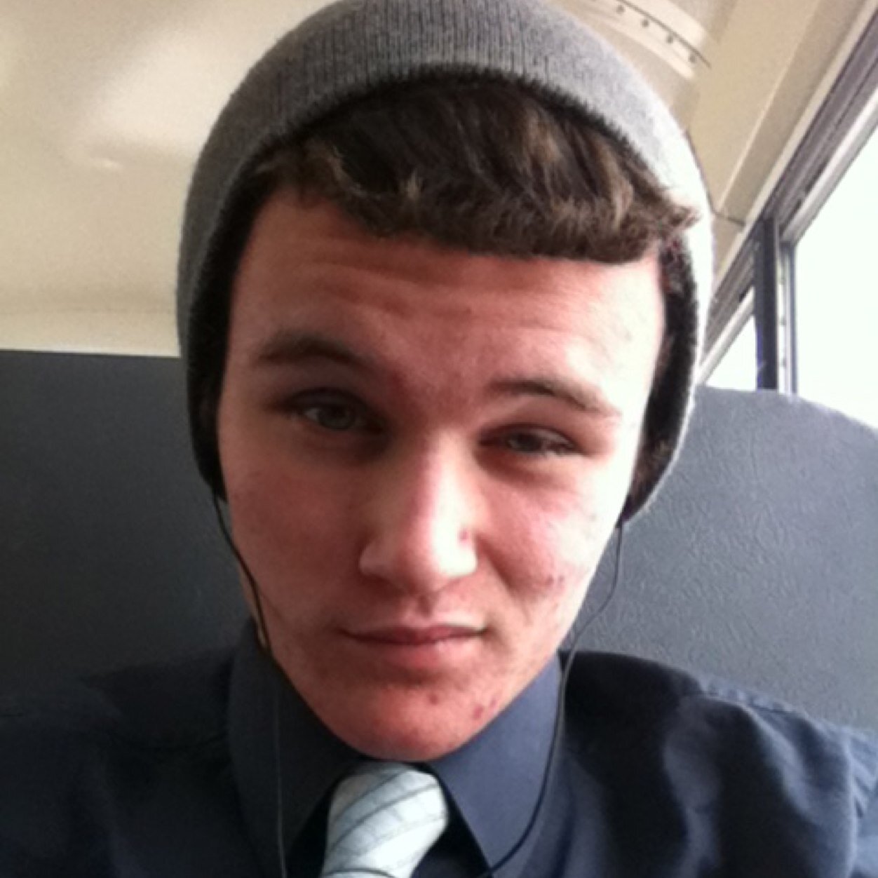 xLostInSilence's profile picture. 