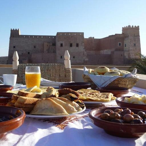 riadsougtani's profile picture. Une grande histoire, Bienvenue dans la demeure du chef de la tribu Sougtana.  
 +212 (0) 524 48 47 61 / Contact@riadsougtani.com