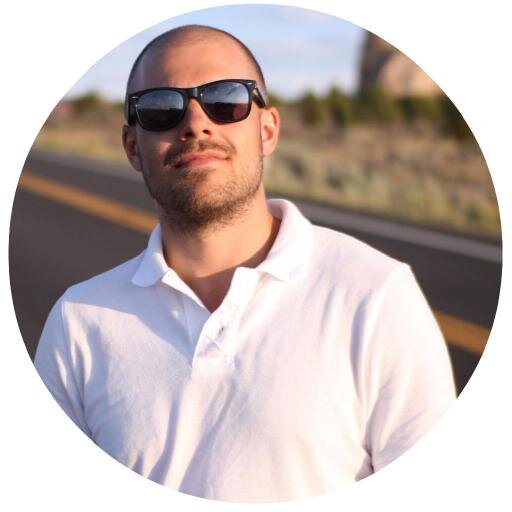 Web developer (React), consultant, metalhead and geek.