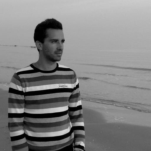 Periodista, comunicador audiovisual y blogger. Apasionado del cine, el deporte y las nuevas tecnologías. Colaborador en @INTRACINE y @ElBaulDeKubrick