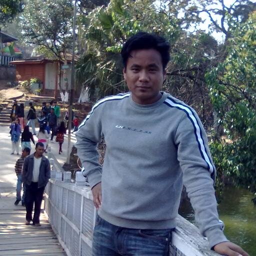 DeuriPran's profile picture. 