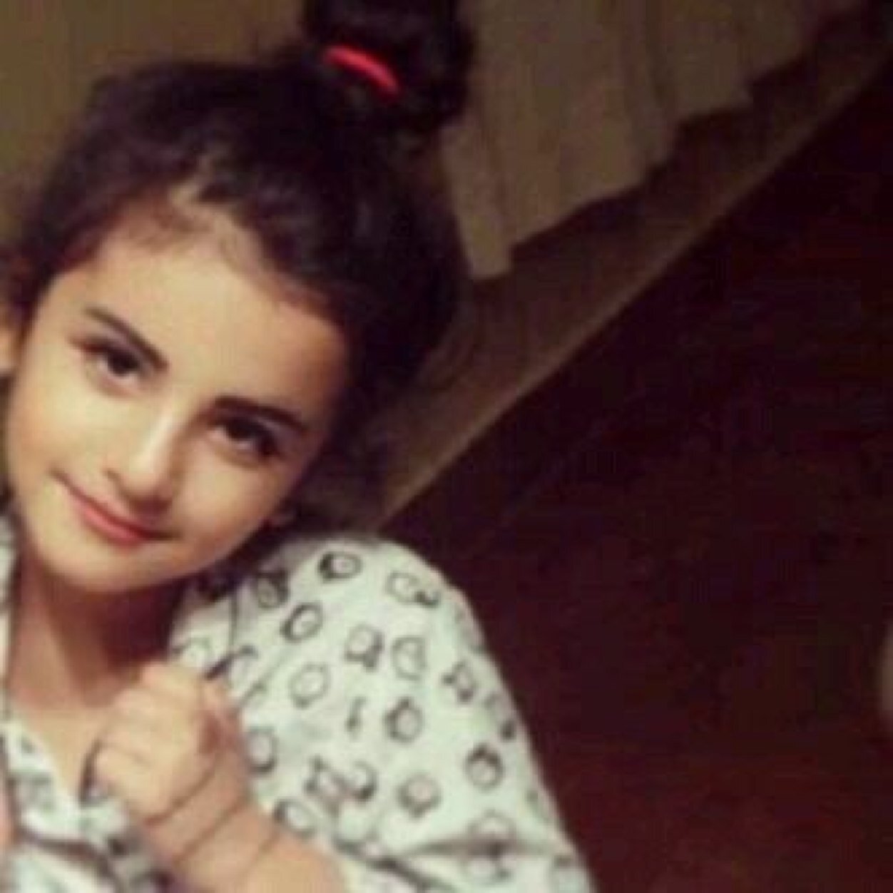 .. ‏سيحضنني قبري ، سيصمت قلبي ، سيختفي صوتي ، ستزول ضحكتي ، ف سامحوني..