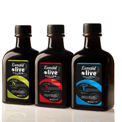 Esencial Olive is the finest Spanish #EVOO by Oleícola San Francisco family-run business. TRY our Gourmet set of premium olive oils!
#spain #oliveoil #gourmet