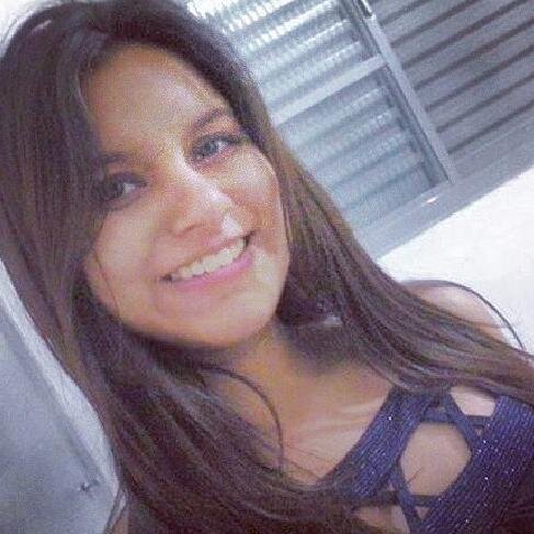 Ainda bem que sempre existe outro dia. E outros sonhos. E outros risos. E outras coisas. E outras pessoas.
