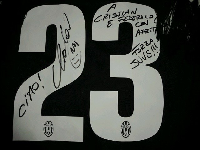 chri_chri_2701's profile picture. 