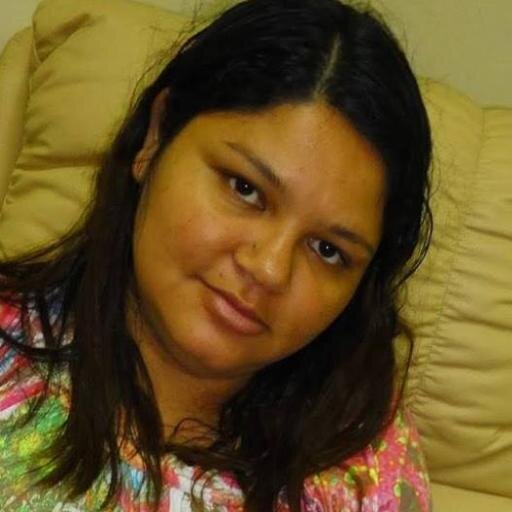Não deixe NINGUÉM colocar limites ou defeitos nos seus sonhos. Se você quer, vá atrás, ignore as críticas daqueles que não sonham com você!