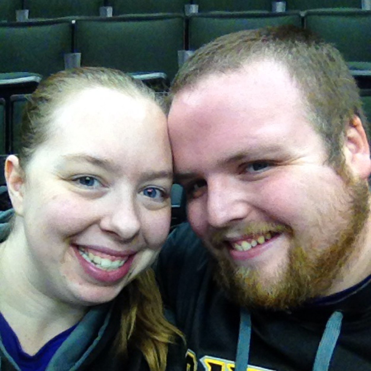 EmyEm18's profile picture. I am from Minnesnowda.. The land of snow, the vikings and hockey! If you wanna know about me just ask! :-)