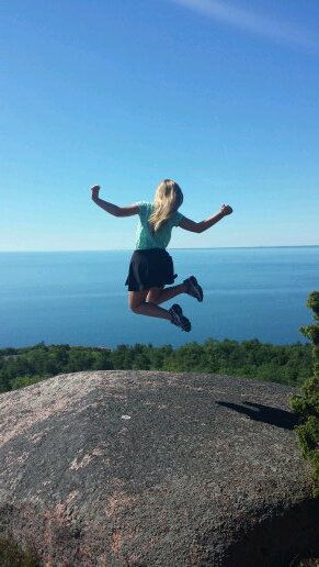 lliiiinnea's profile picture. 