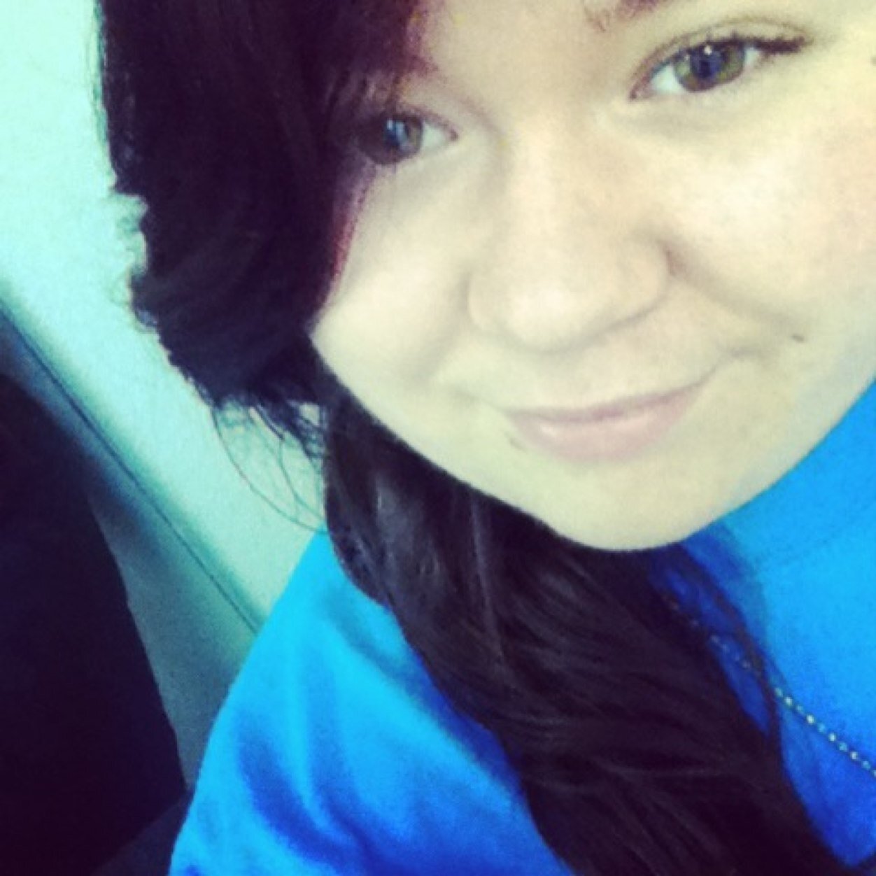 stardust_jade's profile picture. Heyy, im 18 years old. I am 5'1 and a junior in high school. I have one brother and i live with just my dad. I have 2 dogs and 1 cat. Ask me anything else!