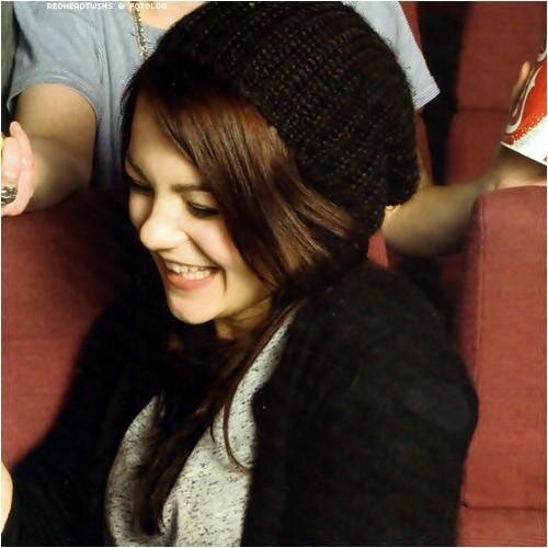 Everything's so fragile | Nobody breaks my heart | I feel shit and all i can do is... feel it.| I don't know who I am anymore | Lily, Meg, Kat & Kaya r my life!