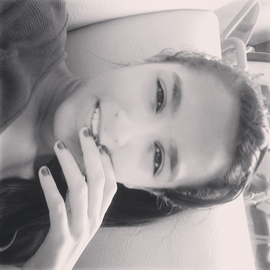 Adivinha quem perdeu tempo lendo isso aqui?    whatsapp: 085 9721 4943 :)