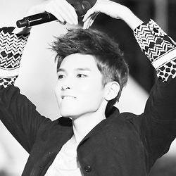 。RP Independente ;; Kim RyeoWook 。Main Vocal of SuperJunior ;; 870621