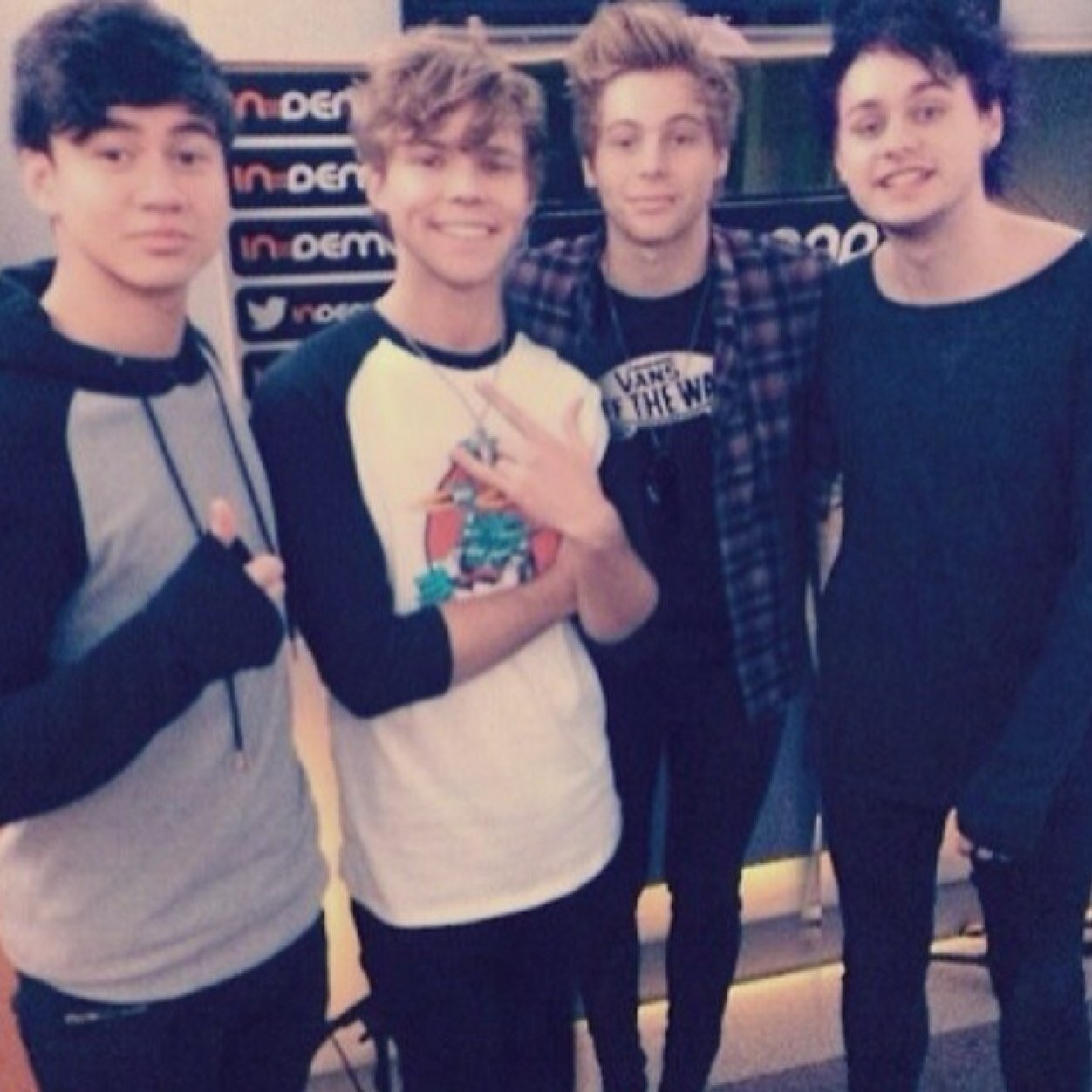 Calum❤️Luke❤️Ashton❤️Michael & Harry❤️Niall❤️Liam❤️Louis