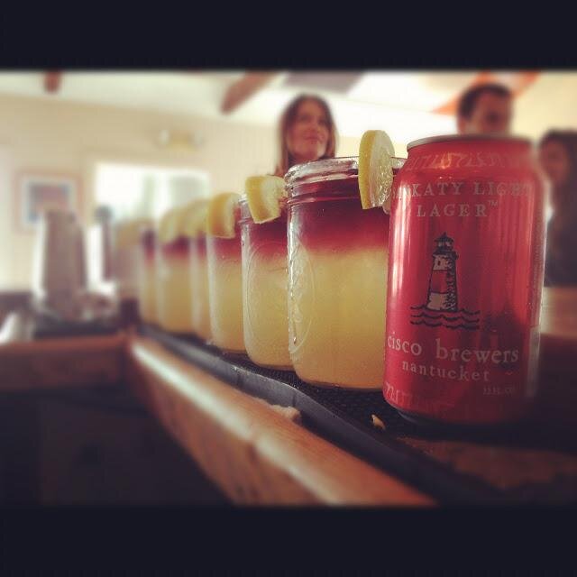 Best way to know who's serving what and where on Nantucket. Get your drink on. http://t.co/VSWOYCyEC9