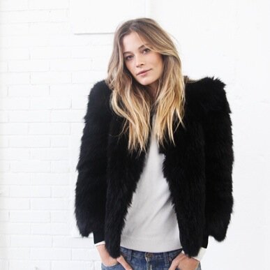 lookitsawolf's profile picture. 