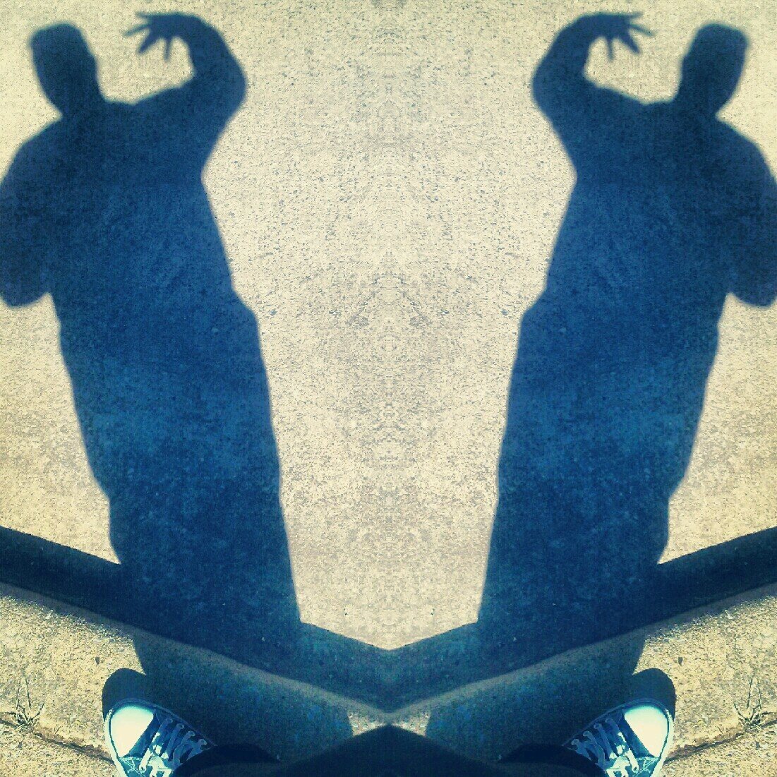 AbstractAyehole's profile picture. Show 0% of love FREE MY NIGGAS THO #Box #Cam #tPZ #FatCuz #UncleRickey #RIPKloc #RIPK$wi$$ #RIPLebron