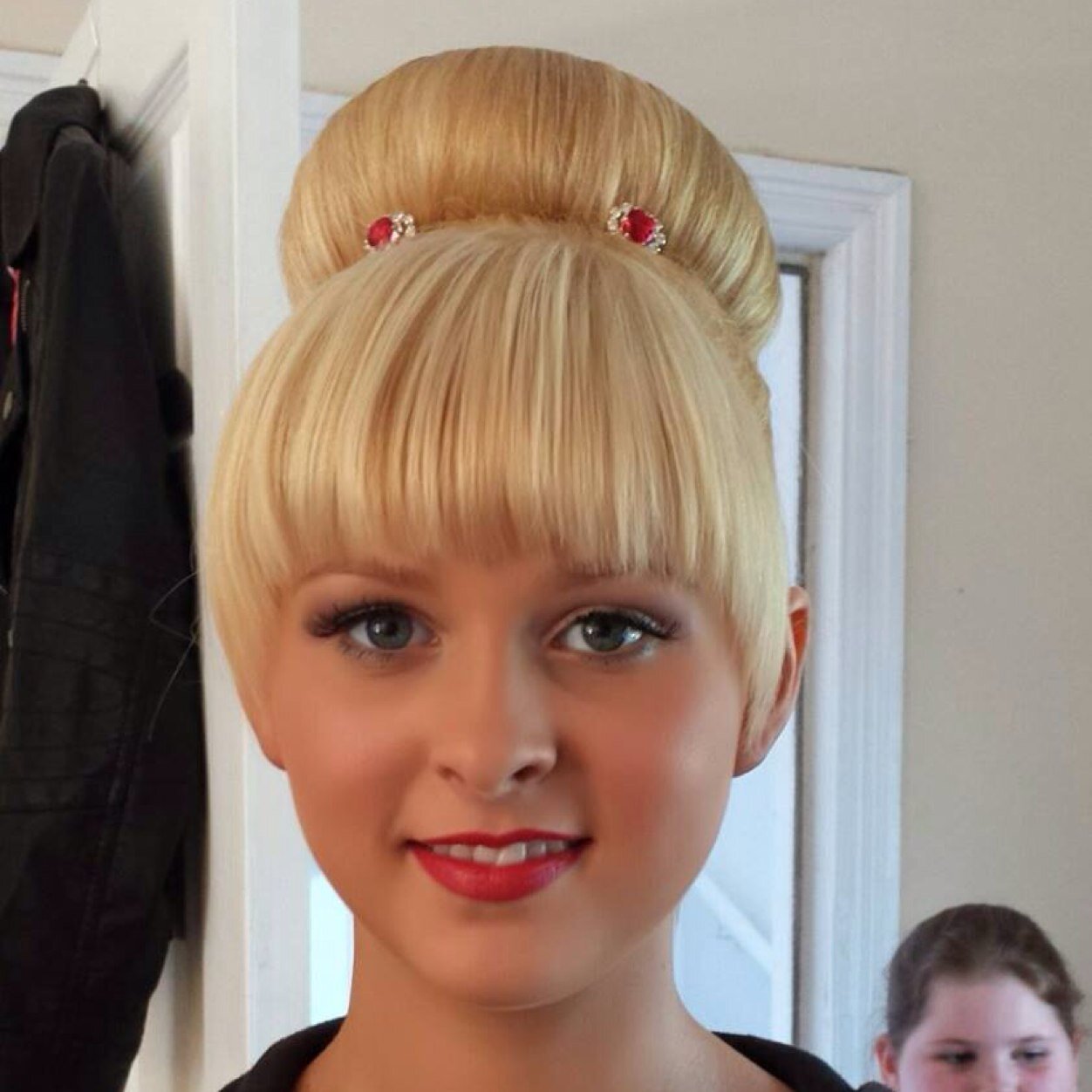 xxxlaurenwho's profile picture. 1 day before i die i WILL meet all time low :)