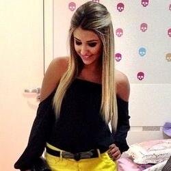 Irmã Da @Milena(Pikena)♥