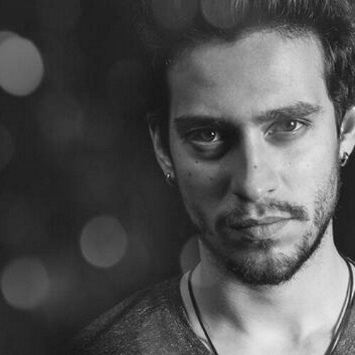 Sadece_Ekin's profile picture. http://Sana Bir Sır Vereceğim :) İ.Ekin Koc :* Demet Özdemir :* Burak Caan :* Bora Cengiz :* Mustafa Ceceli :) canlaaarım :D Fenerbahçe'M  ~ Takip edeni ederim.