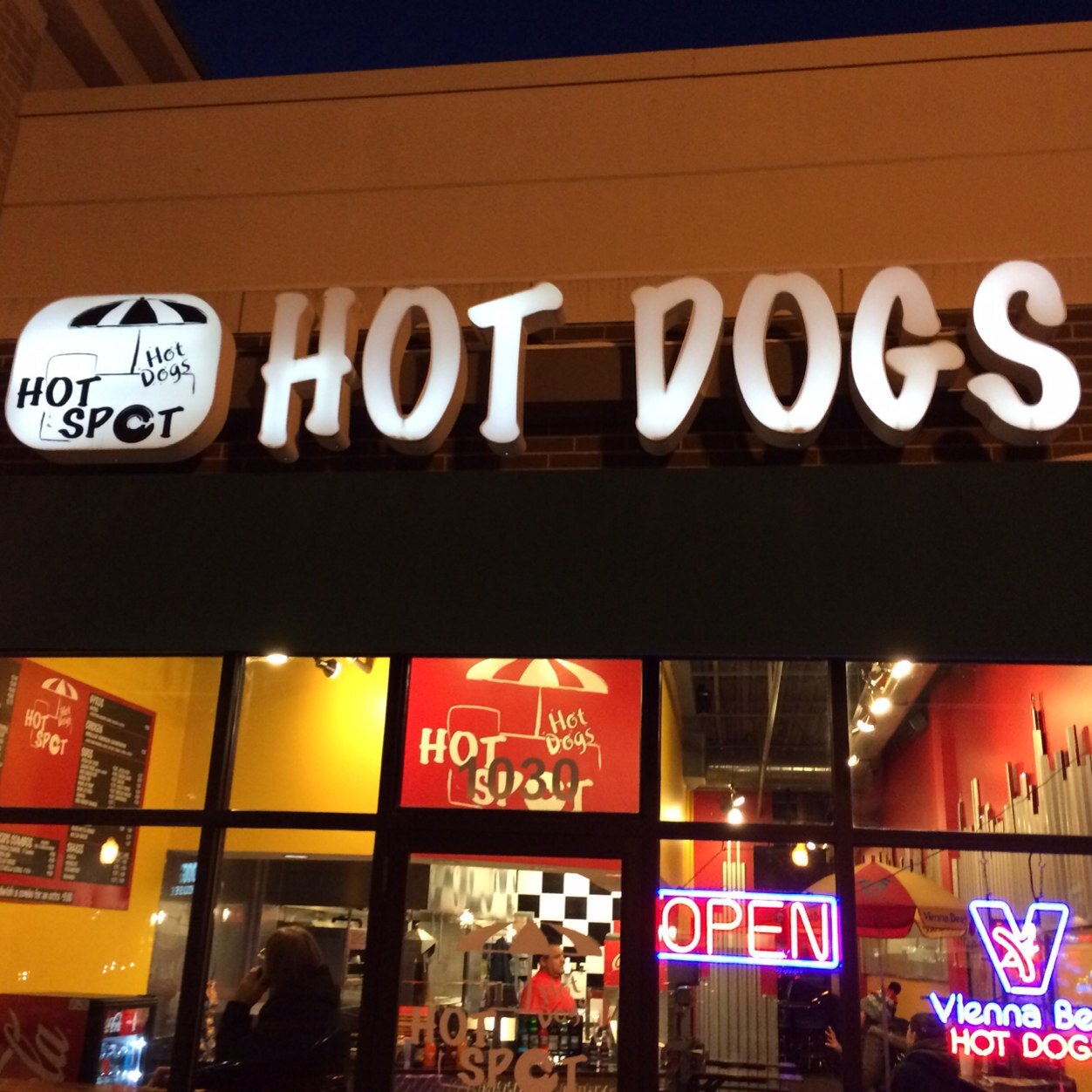 Welcome to the official Twitter page of Hot Spot Hot Dogs in Carol Stream, IL! Follow us to stay updated on the latest deals and stop by for lunch or dinner!