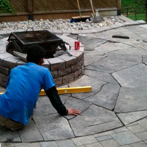Landscaping can make all the difference between a nice home and a really nice home. 
derBoden is a landscaping firm with an eye for detail in #HamOnt.