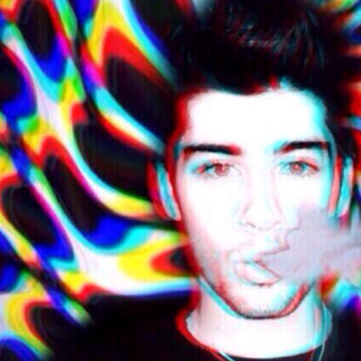 FREE FOLLOW FROM @CLASSIQUEZARRY I love you guys and dont give up on 1/5 or any follow you want. Bc i know its gonna happen i feel it in my boobs. xo