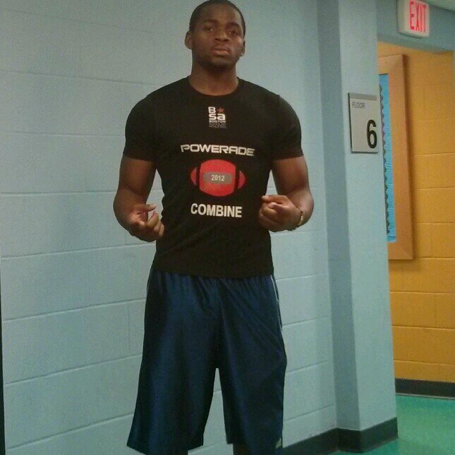 KingLexVII's profile picture. Sports, TV, school, politics. everything except country music