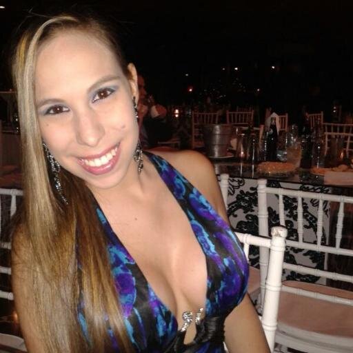 MaferZb26's profile picture. Periodista venezolana 🇻🇪
TVHost: Una Historia que Contar IVC/MundoUr