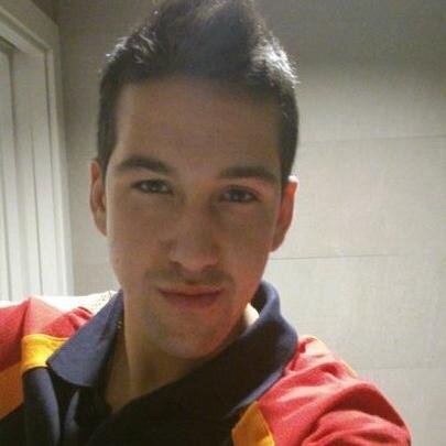 ivancarretero's profile picture. el que da todo lo que tiene no esta obligado a dar más.