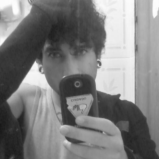 foda-se sociedade de merda _I_